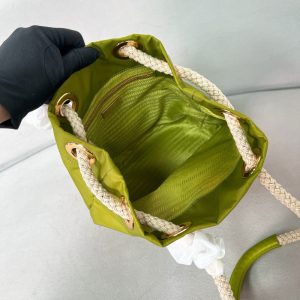 프라다 마리너 리나일론 스몰 버킷백 1BE082-6 - 이미지 8