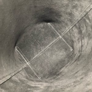 더 로우 파크백 블랙 스몰 미디엄 - 이미지 9