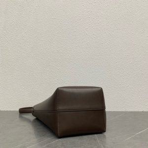 더 로우 파크백 초콜릿 스몰 미디엄