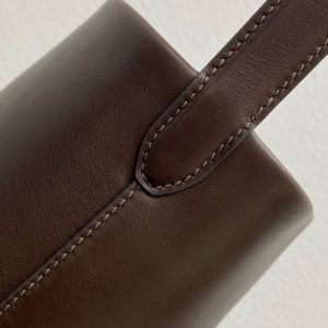 더 로우 파크백 초콜릿 스몰 미디엄