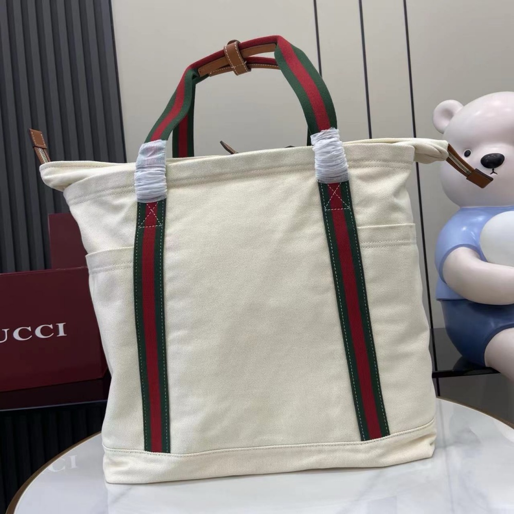 구찌 토트백 816863