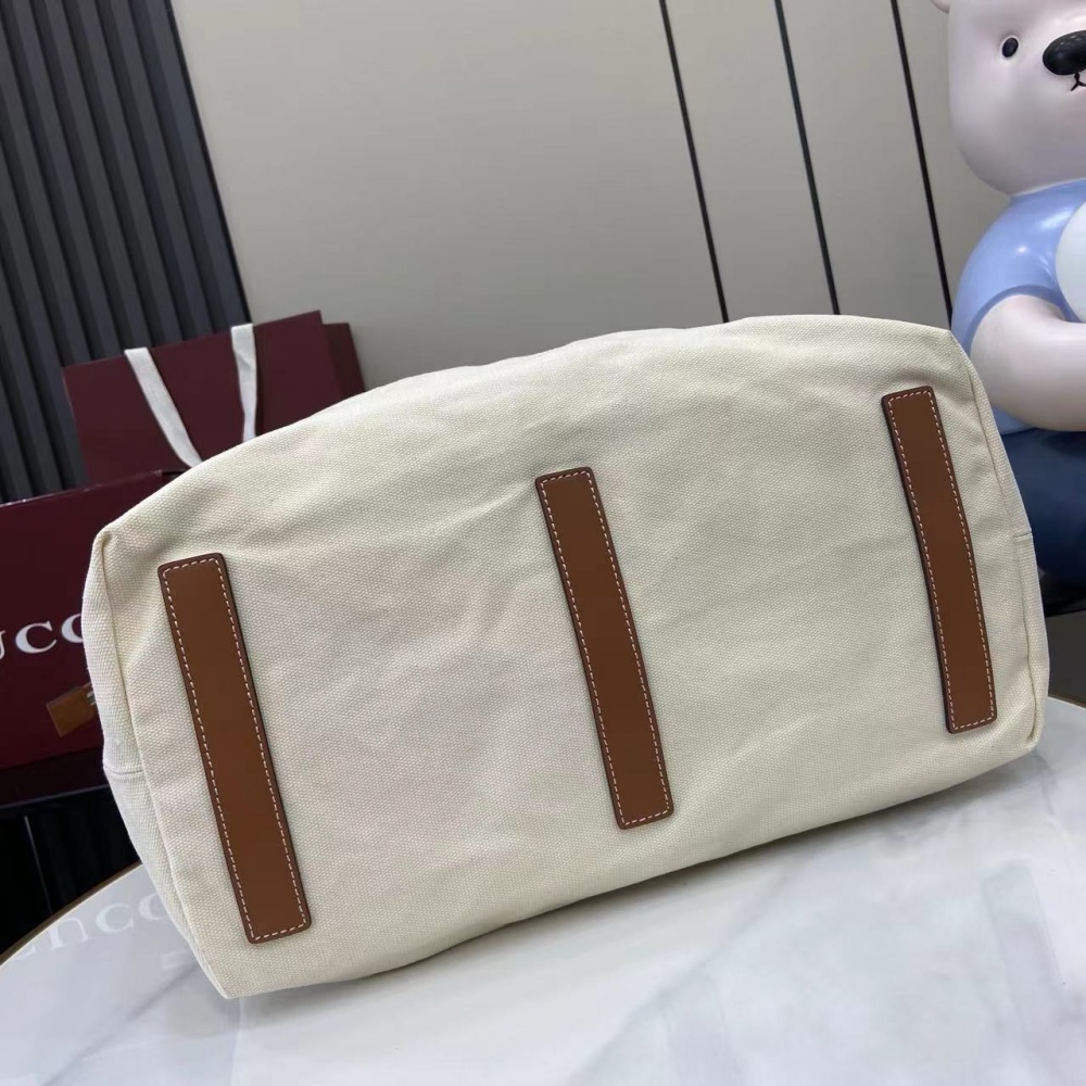 구찌 토트백 816863