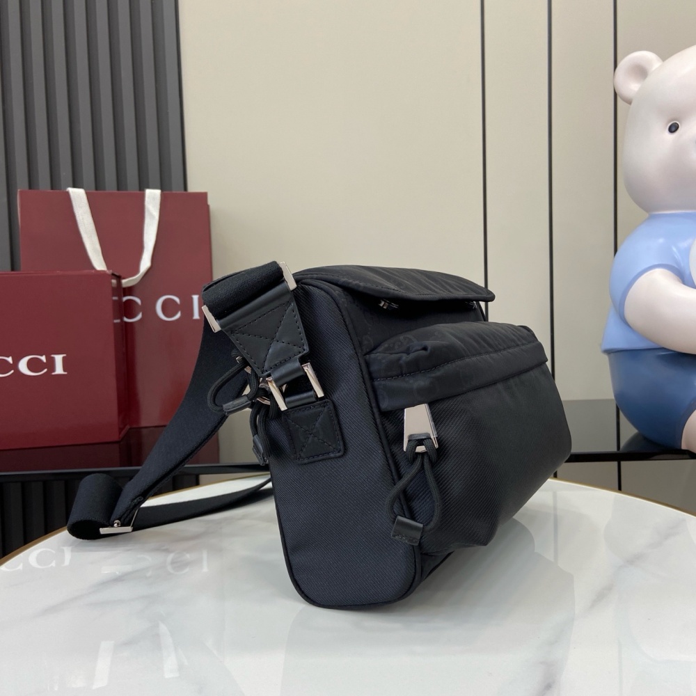 구찌 크로스백 816820