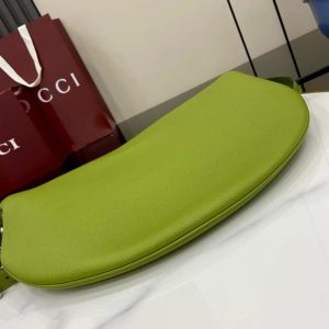 구찌 B 라지 숄더백 800194