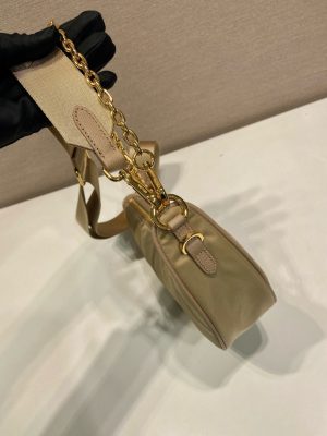 프라다 드뮈룬 리나일론 숄더백 1BH222-2 - 이미지 8