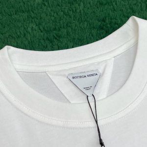보테가베네타 티셔츠 25SS RA1040-3 - 이미지 4