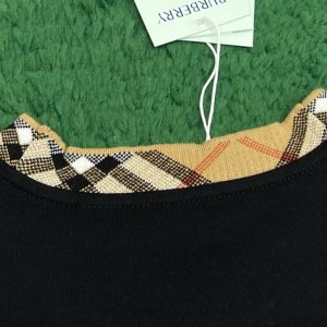 버버리 티셔츠 25SS RA1044 - 이미지 7