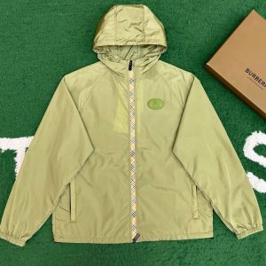 버버리 바람막이 25SS RA1058