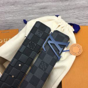 루이비통 벨트 M0668-2