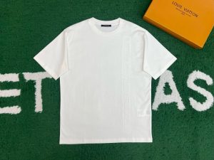 루이비통 티셔츠 25SS RA1067