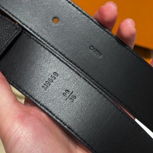 루이비통 벨트 M9059 - 이미지 9