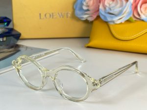 로에베 안경 LW40162U