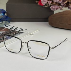 톰포드 안경 TF8083