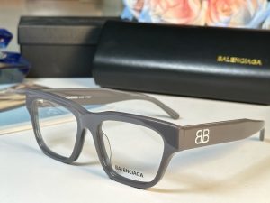 발렌시아가 안경 BB0325O