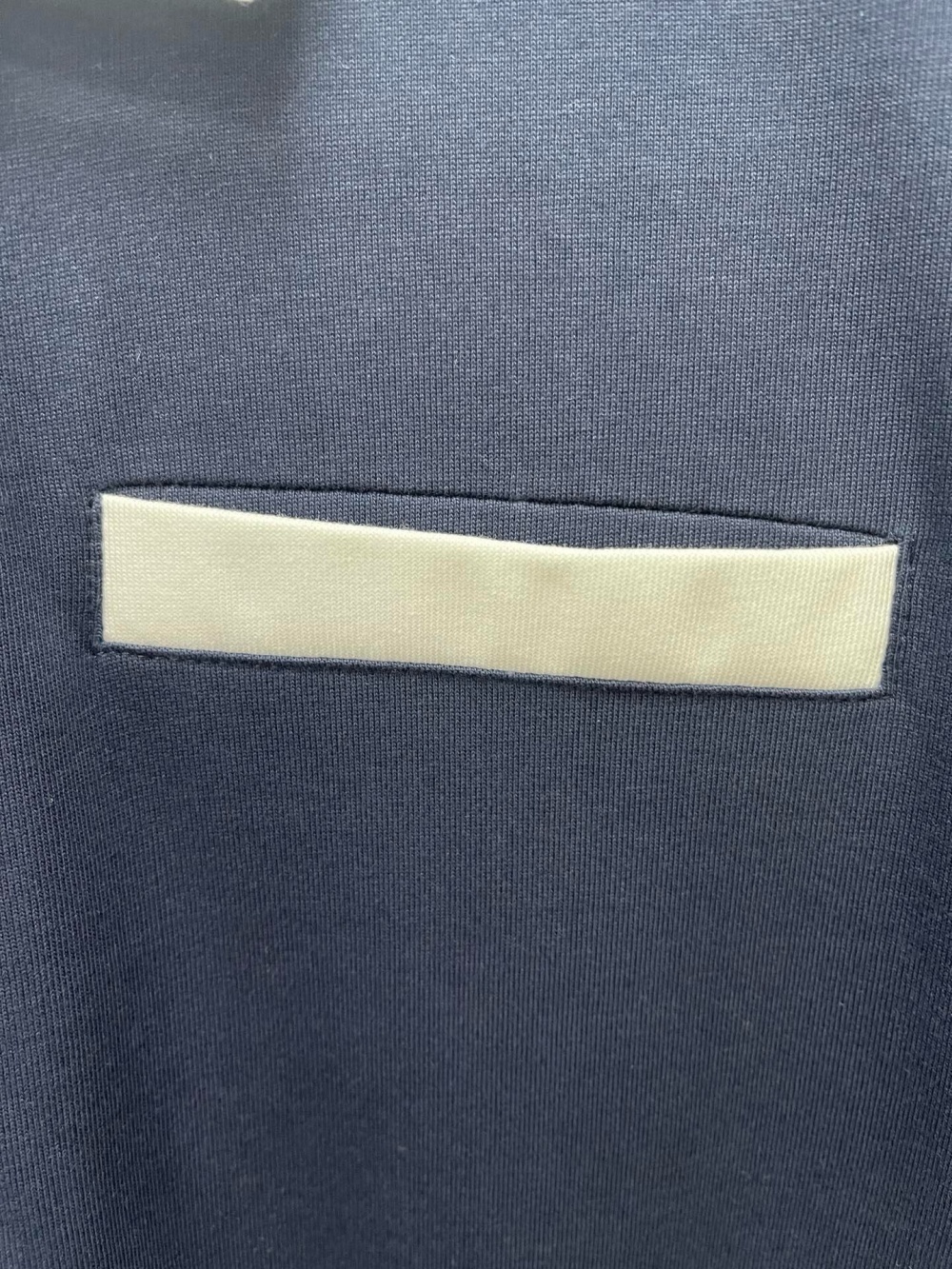톰브라운 티셔츠 25SS D10557
