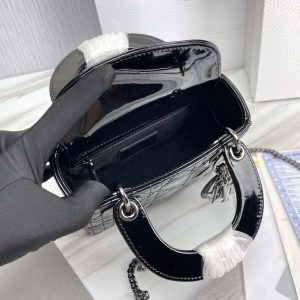 Alternative view of 디올 레이디 디올백 미니백 M0505