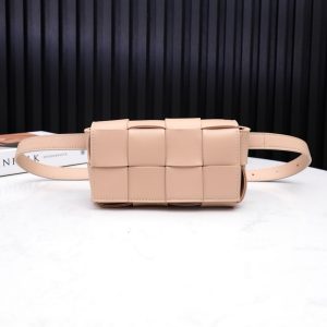 보테가베네타 벨트 카세트백 651053-19
