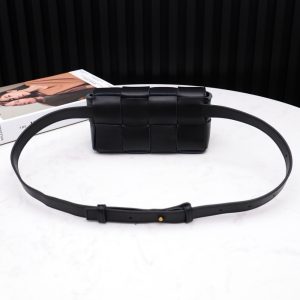 보테가베네타 벨트 카세트백 651053-20