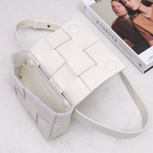 보테가베네타 벨트 카세트백 651053-21 - 이미지 9