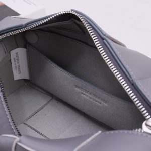 보테가베네타 스몰 브릭 카세트백 729166 - 이미지 6