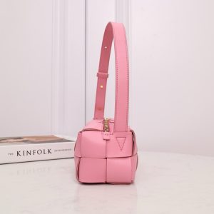 보테가베네타 스몰 브릭 카세트백 729166-8