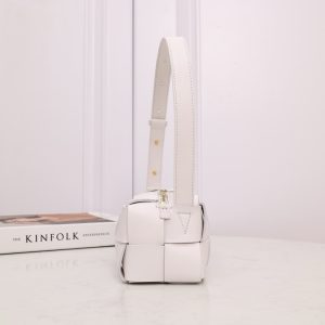 보테가베네타 스몰 브릭 카세트백 729166-14