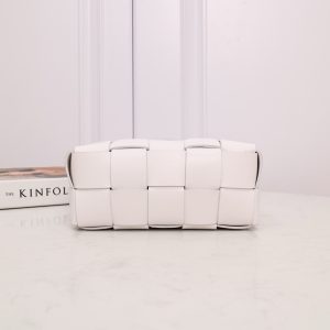 보테가베네타 스몰 브릭 카세트백 729166-14