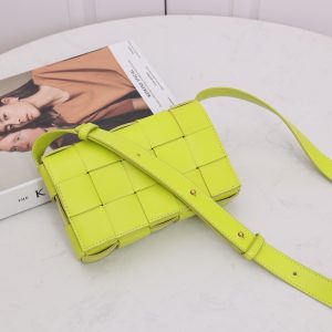 보테가베네타 스몰 카세트백 730848-7