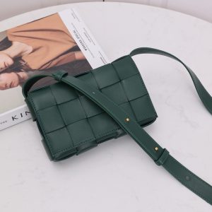 보테가베네타 스몰 카세트백 730848-10