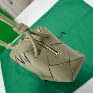 보테가베네타 스몰 카세트 카메라백 709417-4 - 이미지 6