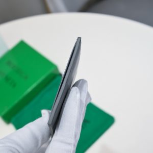 보테가베네타 카세트 지퍼 카드 케이스 651393-6