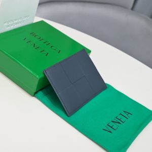 보테가베네타 카세트 지퍼 카드 케이스 651393-8