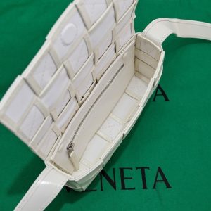 보테가베네타 스몰 카세트백 717587-3 - 이미지 6
