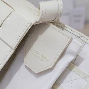 보테가베네타 스몰 카세트백 717587-3 - 이미지 8