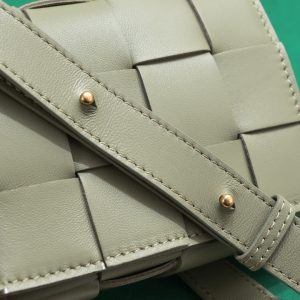 보테가베네타 스몰 카세트백 730848-3