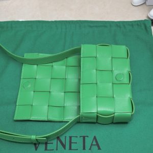 보테가베네타 스몰 카세트백 730848-5 - 이미지 7