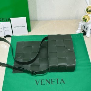 보테가베네타 카세트백 578004-2 - 이미지 3