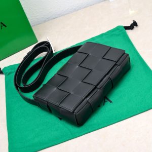 보테가베네타 카세트백 578004-3