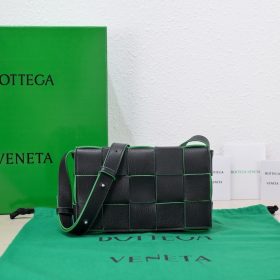 보테가베네타 카세트백 578004-6