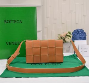 보테가베네타 카세트백 578004-7