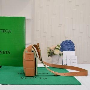 보테가베네타 카세트백 578004-7