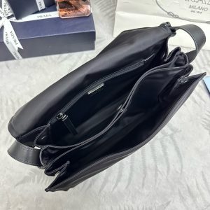프라다 리나일론 미디엄 패드 숄더백 1BD255-2 - 이미지 6