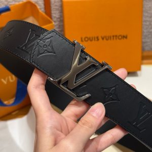루이비통 벨트 M8933-2