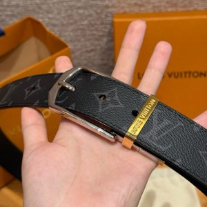 루이비통 벨트 M4112-3