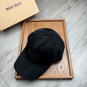 미우미우 야구모자 볼캡 MAO106