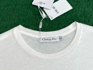 디올 여성 티셔츠 25SS RA1083 - 이미지 7