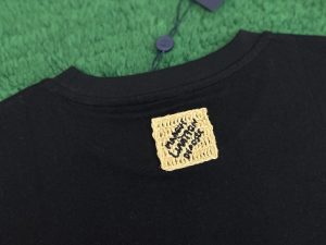 루이비* 티셔츠 25SS RA1096 - 이미지 4
