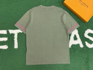 루이비통 티셔츠 25SS RA1097