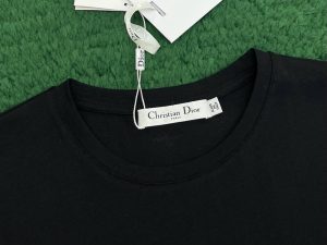 디올 여성 티셔츠 25SS RA1099 - 이미지 6