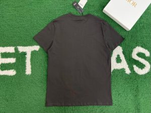 디올 티셔츠 25SS RA1105 - 이미지 3